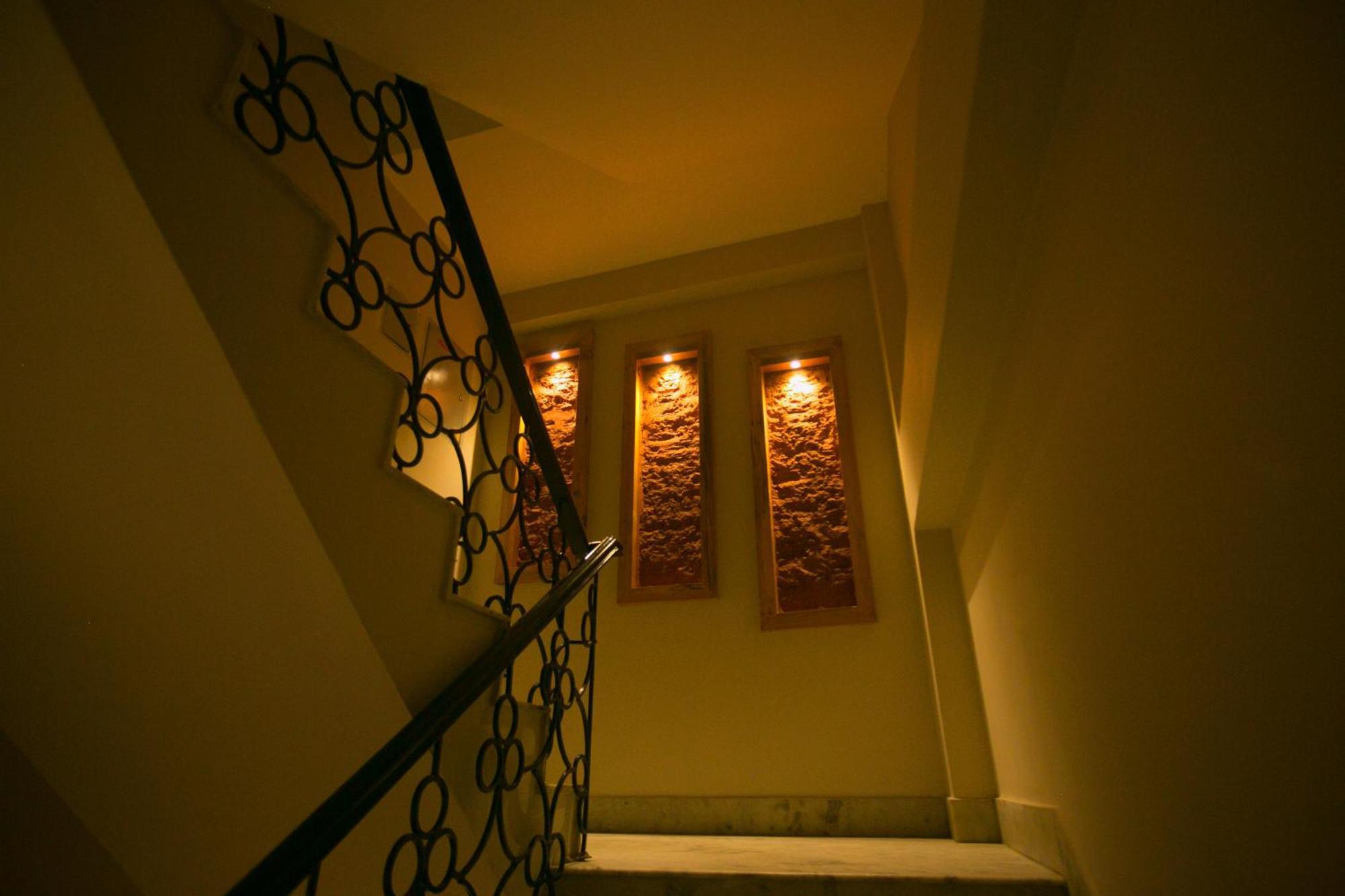 Divya Boutique Inn Kathmandu Esterno foto